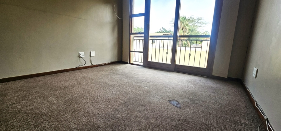 To Let 3 Bedroom Property for Rent in Waterval East North West